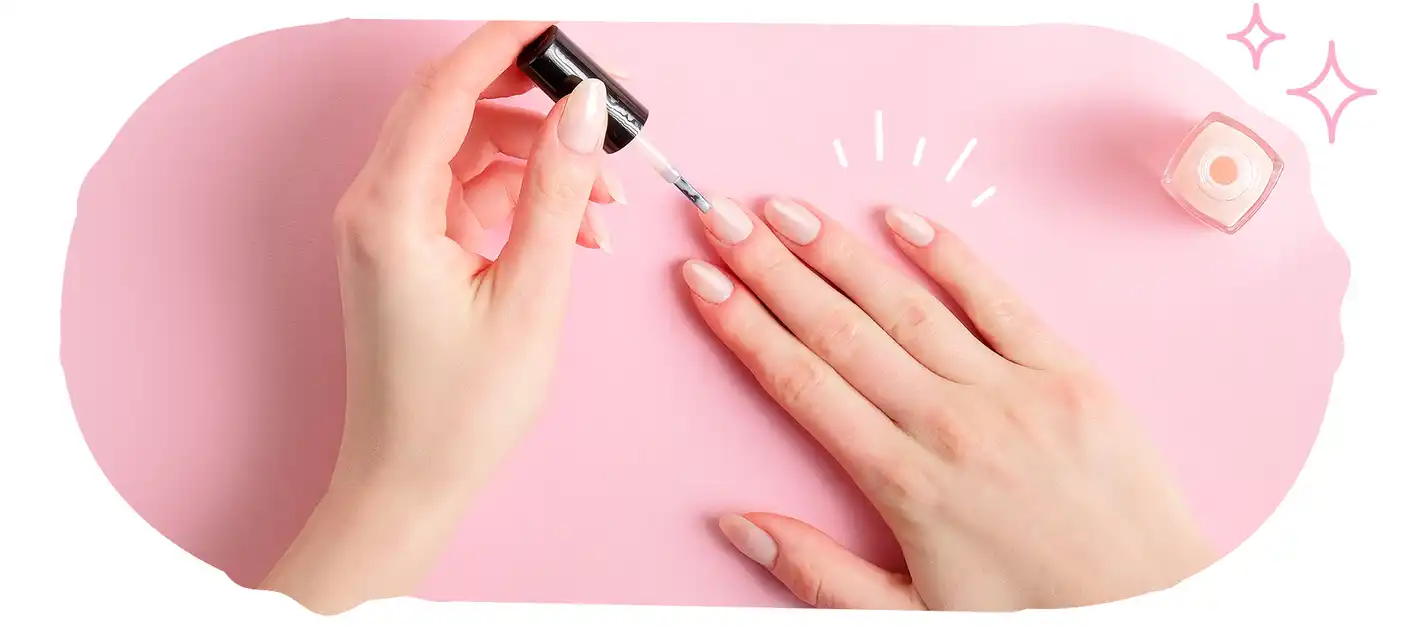 Hailey Bieber nails